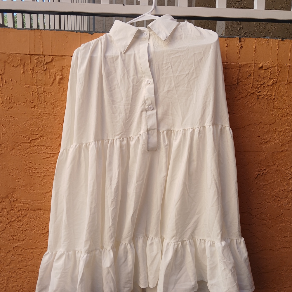 Elegant White Tiered Skirt